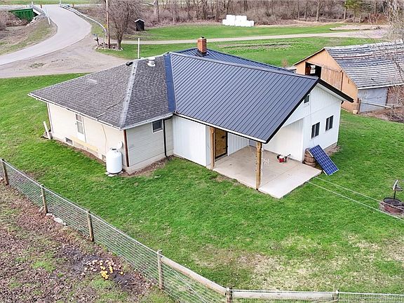 5th image of 7509 Higgins Creek Rd