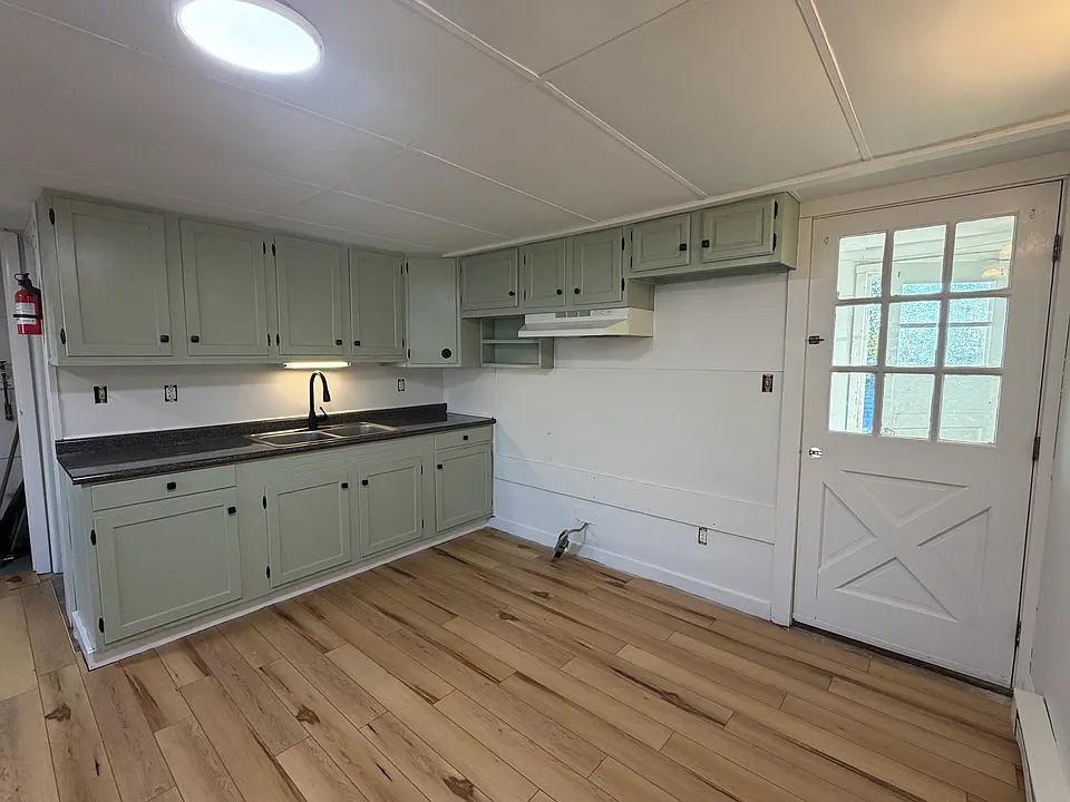 14 Chatham St #6