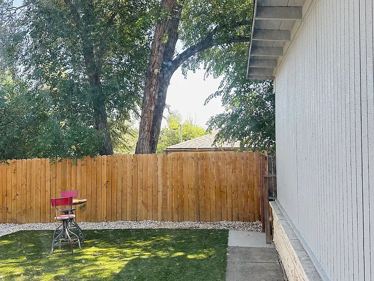 522 W Ramona Ave — Photo 33