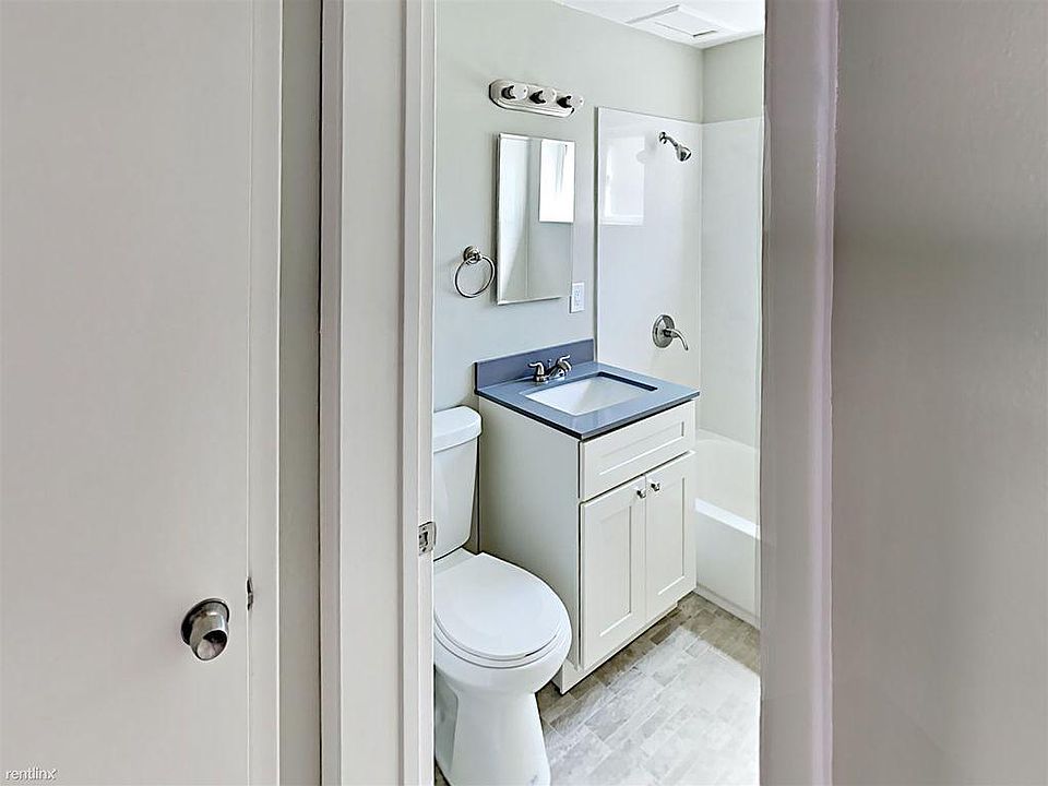 2nd image of 20607 Congress Way APT E