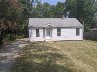 506 Fitch Rd, Rockford, IL 61109