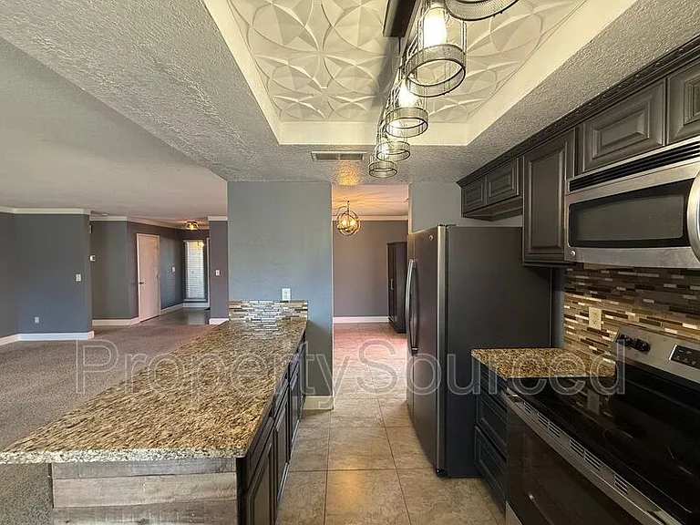 856 Nottingham Dr — Photo 14