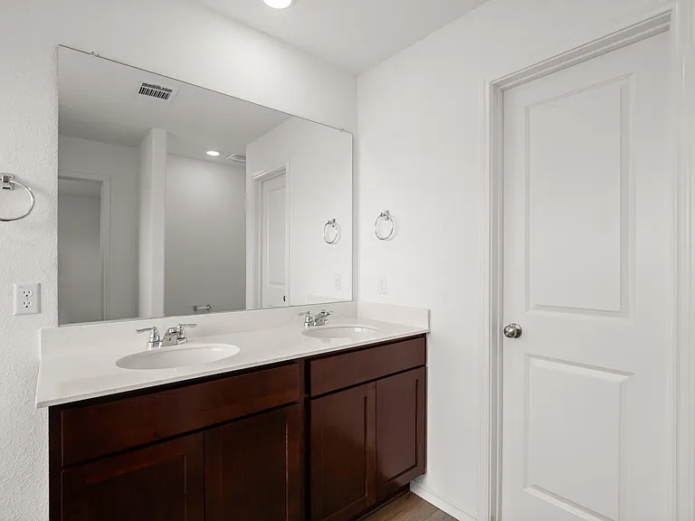 103 Brushy Creek Dr — Photo 17