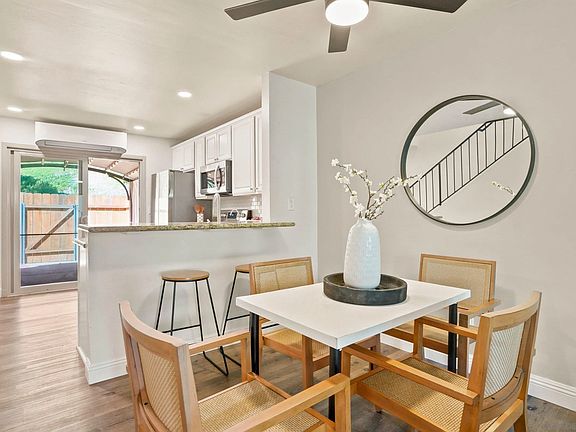 5th image of 6594 Bell Bluff Ave