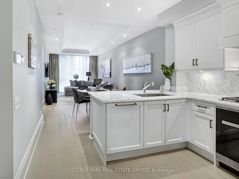 181 Davenport Rd #205 — Photo 16