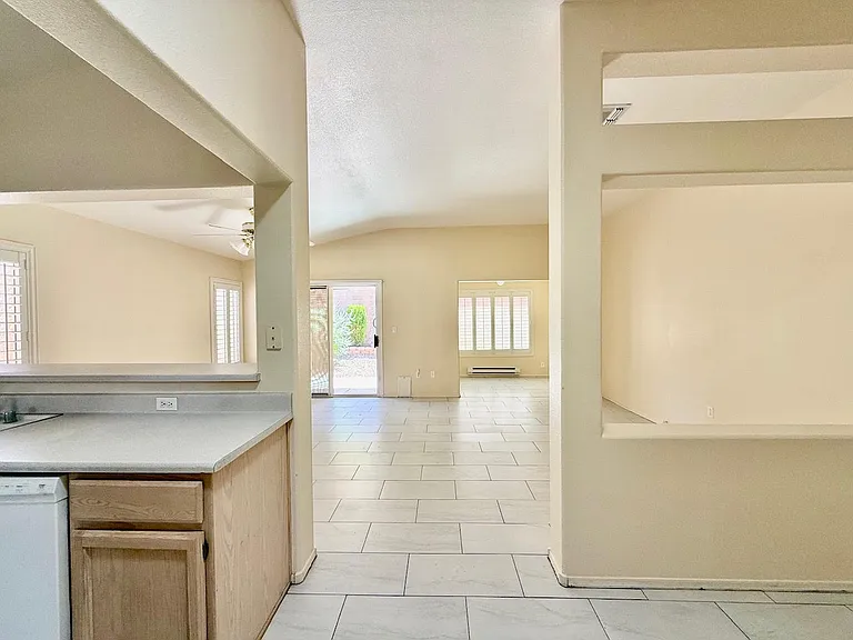 495 Edgefield Ridge Pl — Photo 41