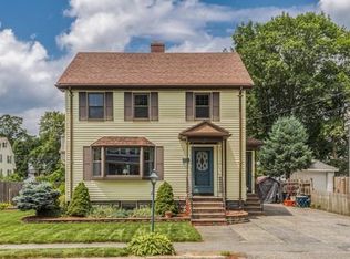 18 Smith Ave, Reading, MA 01867