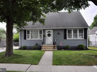 28 Unwin Dr, Hamilton, NJ 08610