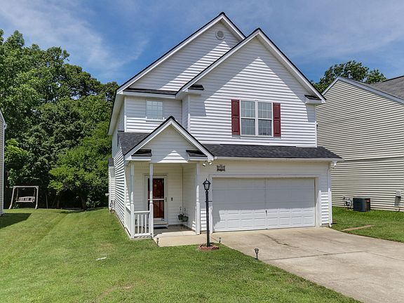 2nd image of 1310 Southgate Dr