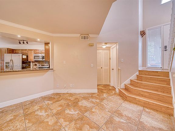4th image of 9095 W Sunrise Blvd
