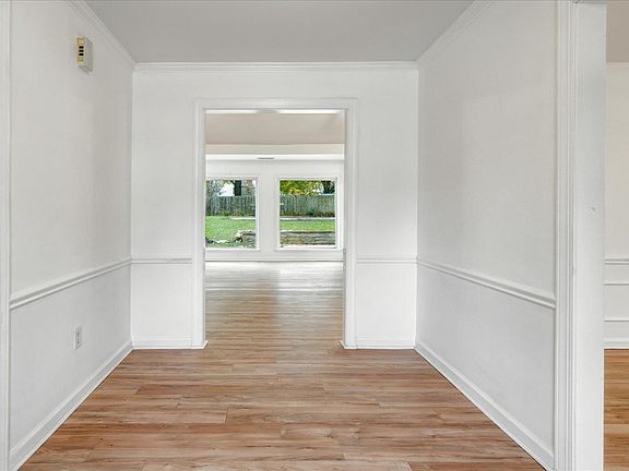 2nd image of 8020 Crossbow Dr