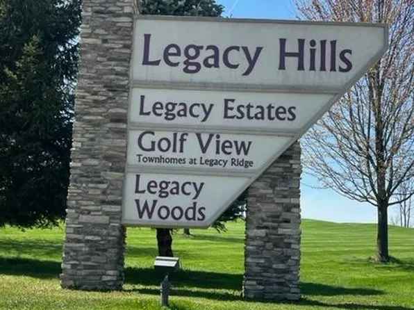 2752 W Hogan Ave, La Porte, IN 46350