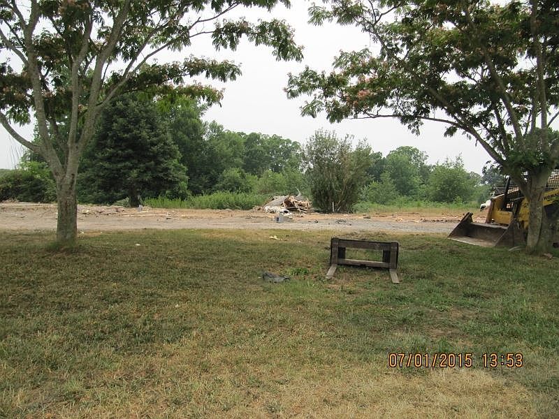 1st image of 348 Leonard Ln