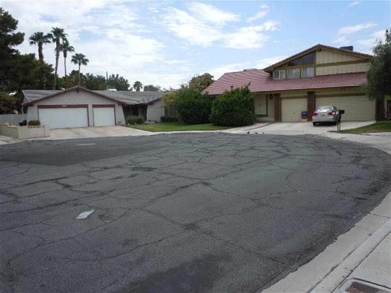 2nd image of 4173 Del Rosa Ct