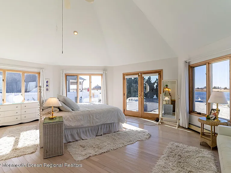 23 Harborside Dr W — Photo 23