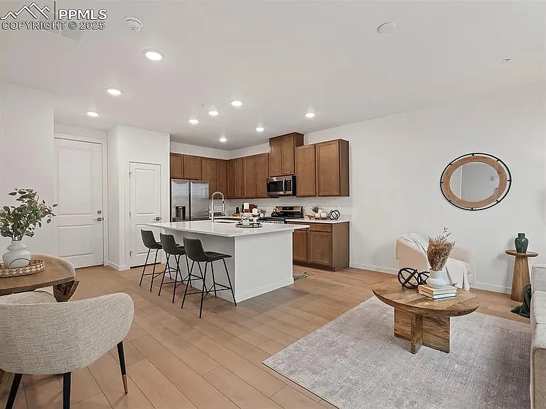 888 Beckton Hts — Photo 12