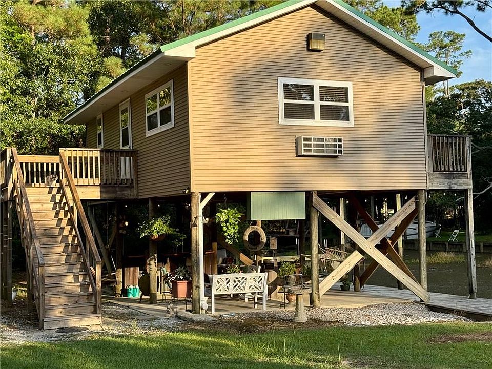 1st image of 27022 Lucille Dr