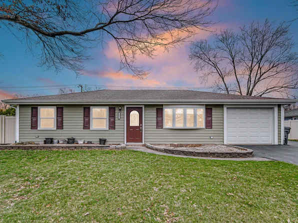 397 Cherryfield Dr, Valparaiso, IN 46385