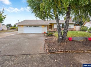 390 NE Evergreen Ct, Dallas, OR