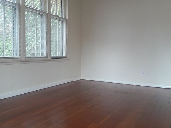 2nd image of 3809 E 14th St