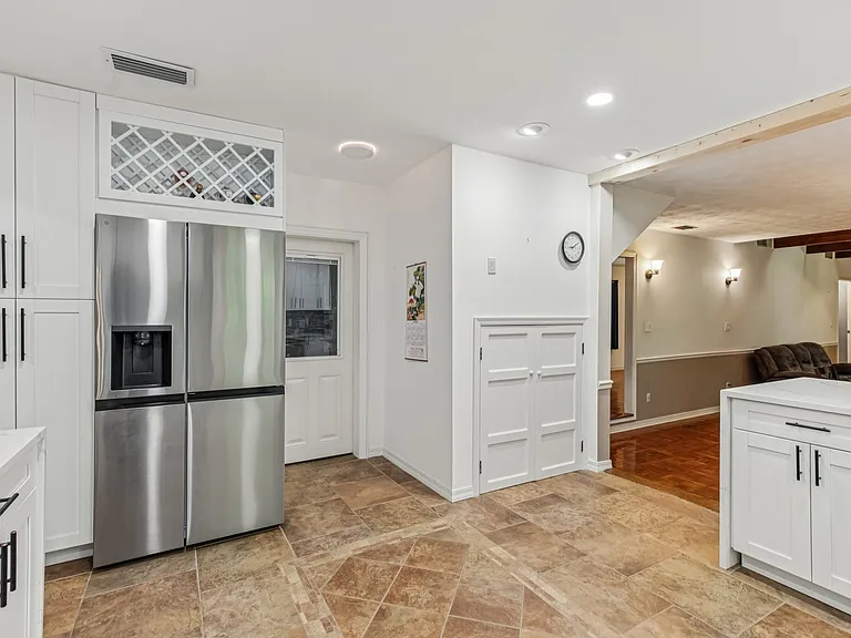 5210 River Park Villas Dr — Photo 29