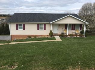 1093 Panorama Dr, Abingdon, VA 24210