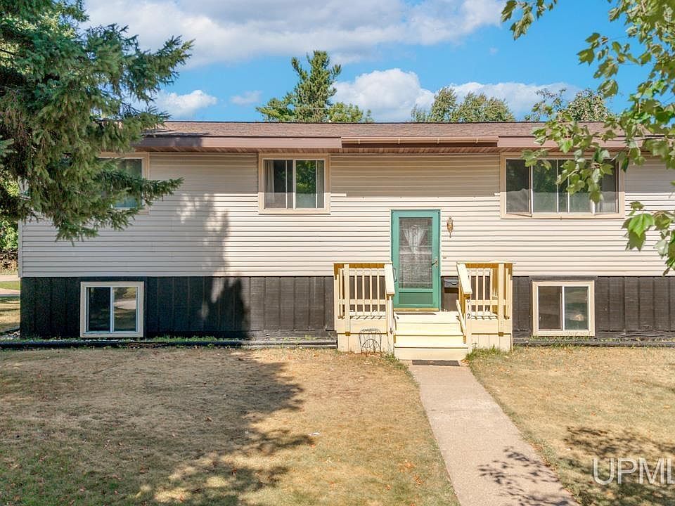 1st image of 812 Houghteling St