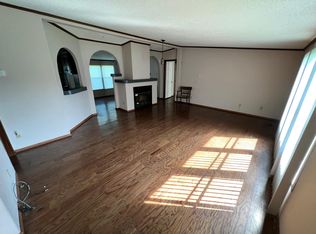 230 Brandie Rd, Maxton, NC 28364