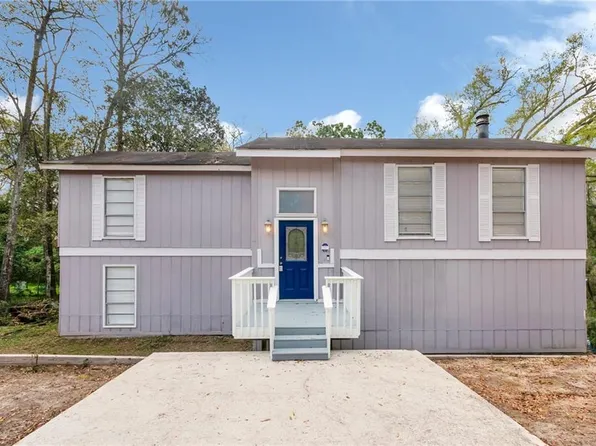 1121 Greenway Dr W, Mobile, AL 36608