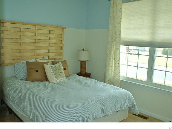 4th image of 16282 Corkscrew Ct #202