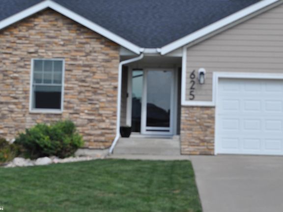 3rd image of 625 Field Crest Dr