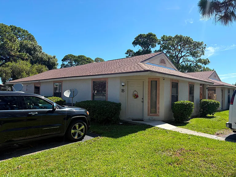 2831 Stoneway Ln #B — Photo 12