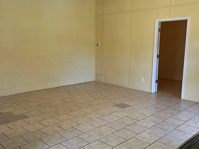 2508 B South Hwy #B-41A — Photo 8
