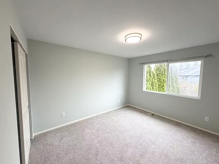 17433 31st Dr SE — Photo 24