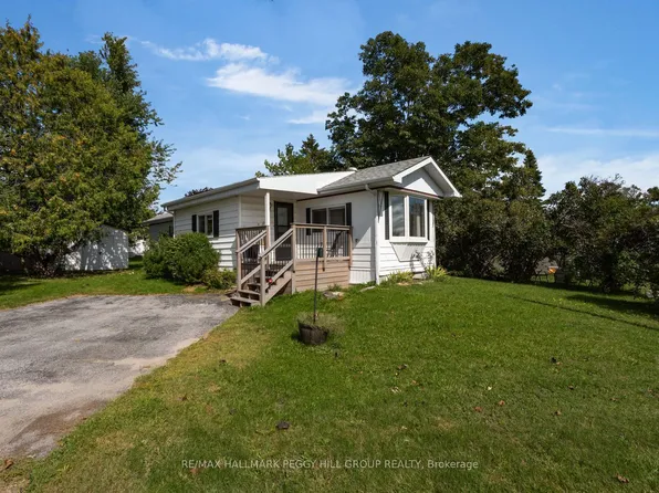 17 Balantrae Dr, Oro Medonte, ON L3V 0P9