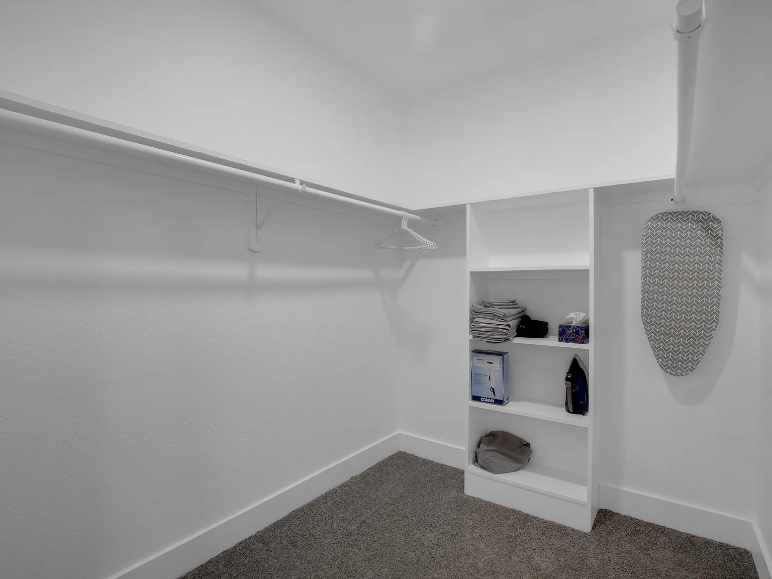 3 bed, 1500 sqft, $4,200 — Photo 4