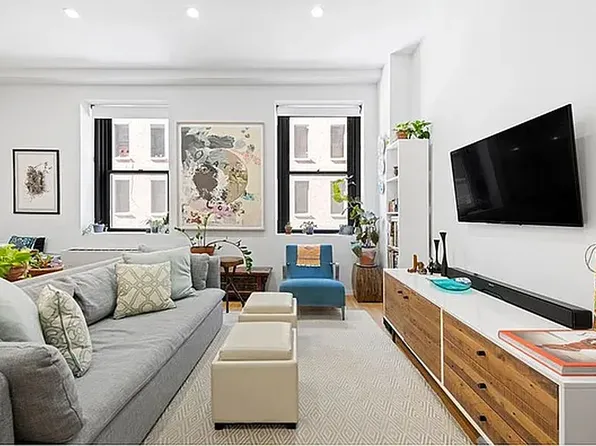 365 Bridge St APT 3F, Brooklyn, NY 11201