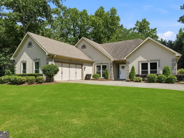 5804 County Ct, Buford, GA 30518