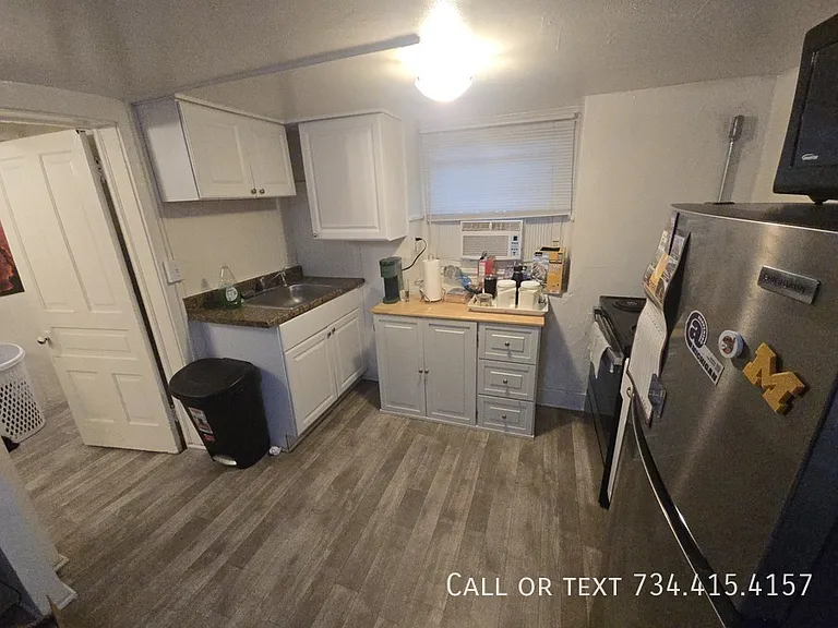 906 Packard St #1 — Photo 7