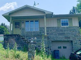 185 Chestnut St, Archbald, PA 18403