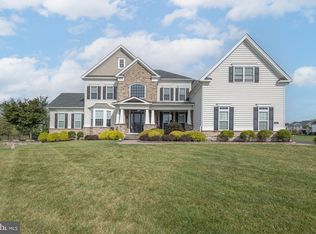 3 Shady Pines Dr, Ivyland, PA 18974