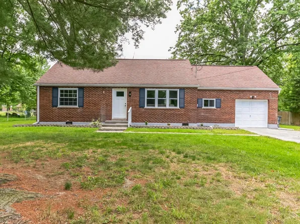 3945 Youngman Dr, Cincinnati, OH 45245