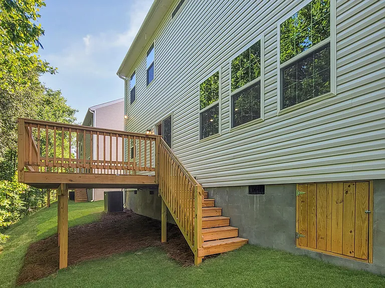22 Echo Valley Dr — Photo 10