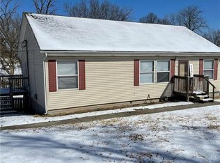 212 Oakwood Ave, Excelsior Springs, MO 64024