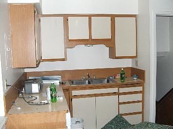 2nd image of 2111 N Chelton Rd