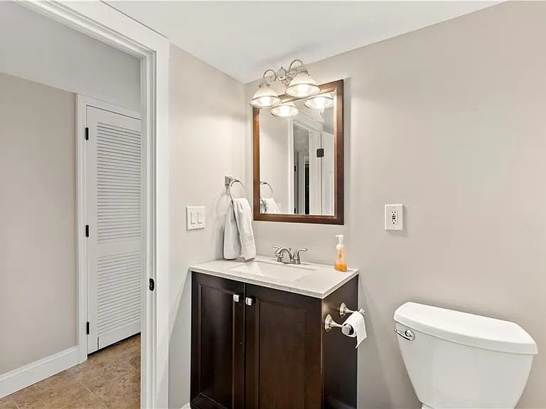 4336 Fox Creek Dr — Photo 20