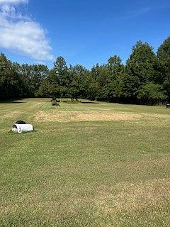 5th image of 667 Maple Bend Rd
