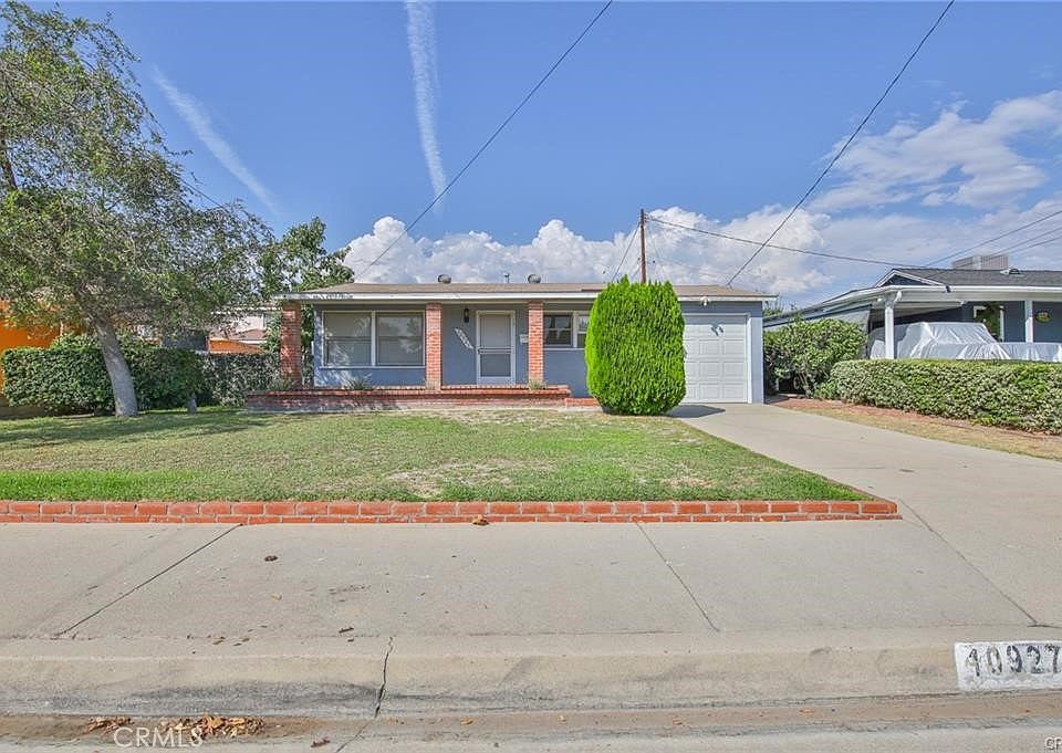 1st image of 10927 Daines Dr