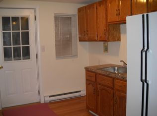 82 Chestnut St, Saugus, MA 01906