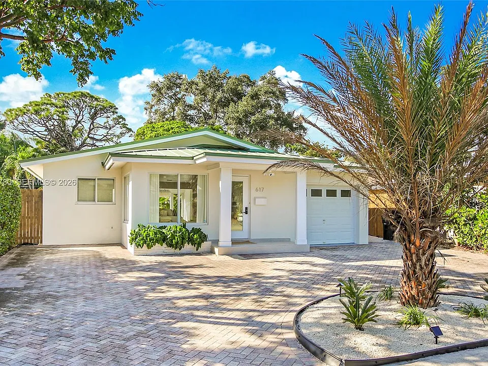 617 SW 5th Ave